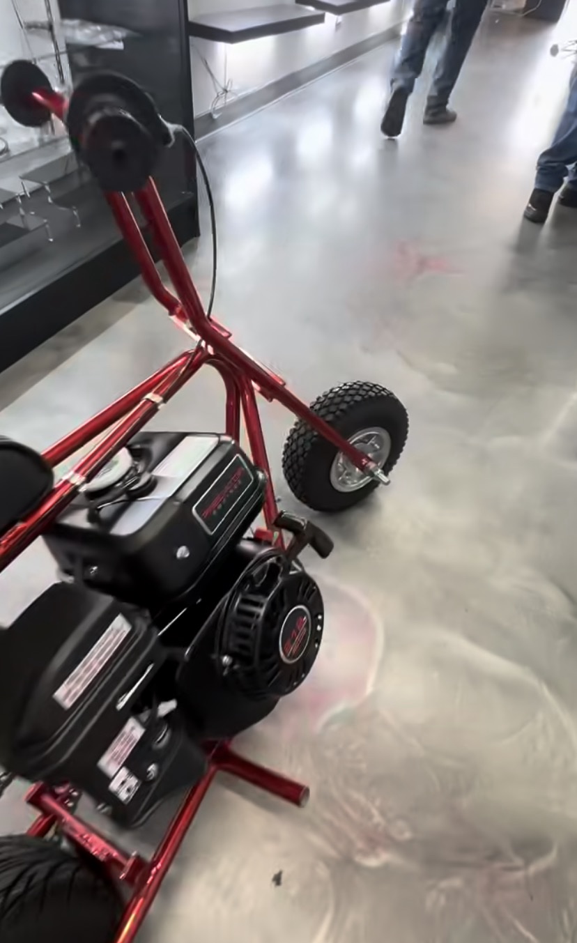 Volts Custom Red-Frame Minibike – Street Beast Edition (J-Bars Bended, 55+ MPH) - Image 3